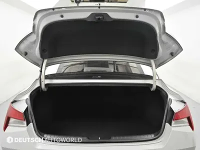 Hyundai Avante 2023, 10817 км, за 9881.61 USD - фото 19