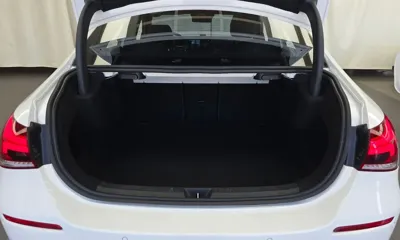 Mercedes-Benz A-Class 2020, 118322 км, за 11270.36 USD - фото 20