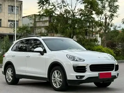 Porsche Cayenne 2015, 135000 км, за 23071.95 USD