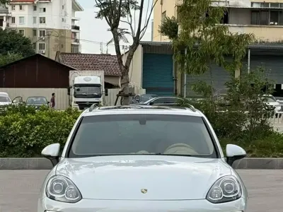 Porsche Cayenne 2015, 135000 км, за 23071.95 USD