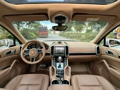 Porsche Cayenne 2015, 135000 км, за 23071.95 USD