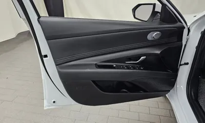 Hyundai Avante 2025, 10738 км, за 16410.66 USD - фото 24