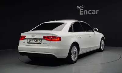 Audi A4 2014, 98072 км, за 4332.41 USD