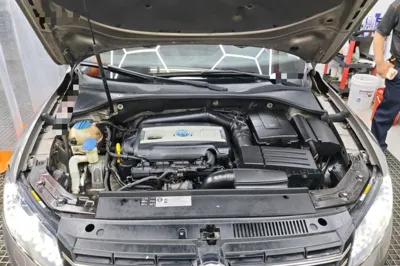 Volkswagen Passat 2014, 134900 км, за 7162 USD