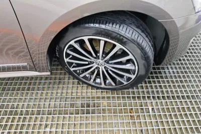 Volkswagen Passat 2014, 134900 км, за 7162 USD - фото 10