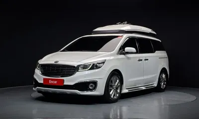 Kia Canival · 2017 год