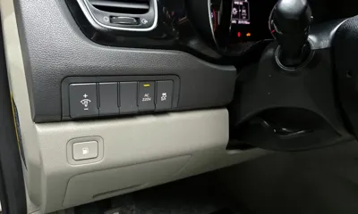 Kia Canival 2017, 217178 км, за 6092.71 USD - фото 14