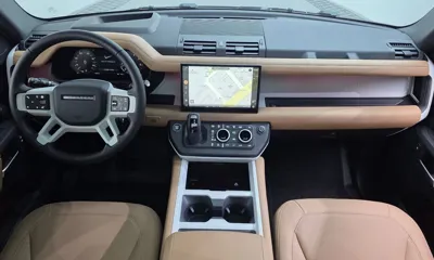 Land Rover Defender 2025, 5979 км, за 62360.51 USD