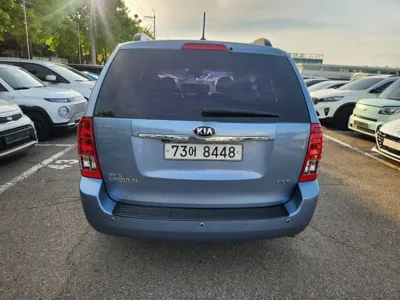Kia Canival 2013, 147000 км, за 2073.72 USD