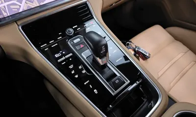 Porsche Panamera 2021, 60636 км, за 57156.03 USD - фото 9