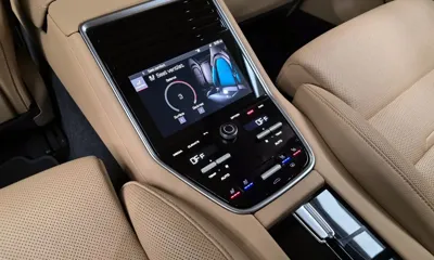 Porsche Panamera 2021, 60636 км, за 57156.03 USD - фото 19