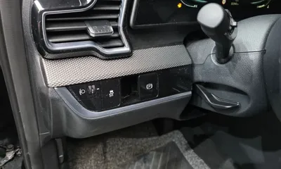 Kia Sportage 2023, 55934 км, за 14779.29 USD - фото 15