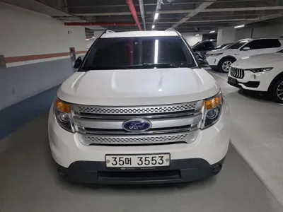 Ford Explorer 2014, 194000 км, за 4488.68 USD
