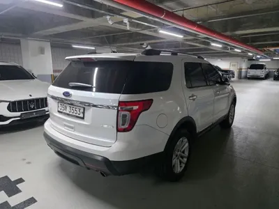 Ford Explorer 2014, 194000 км, за 4488.68 USD
