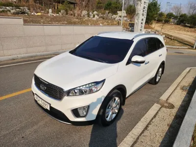 Kia Sorento 2015, 118677 км, за 8403.91 USD