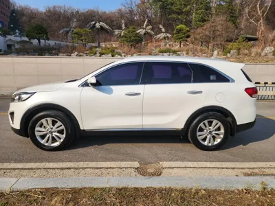Kia Sorento 2015, 118677 км, за 8403.91 USD