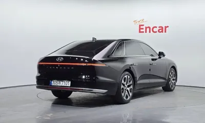 Hyundai Grandeur 2023, 92254 км, за 20331.11 USD