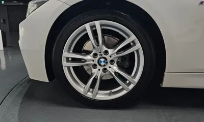 BMW 3-Series 2018, 105786 км, за 13456.74 USD