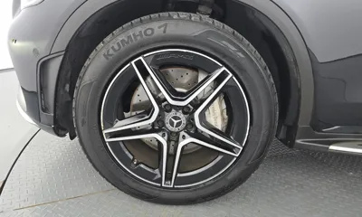 Mercedes-Benz GLC-Class 2020, 118289 км, за 21005.65 USD