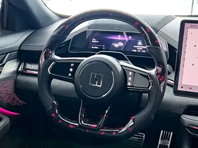 Zeekr 001 2022, 83000 км, за 18887.57 USD - фото 12