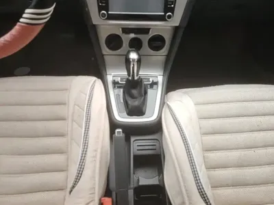 Volkswagen Lavida 2016, 55800 км, за 4721.89 USD - фото 16