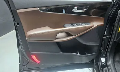 Kia Sorento 2017, 85065 км, за 9188.27 USD - фото 24