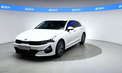 Kia K5 · 2021 год