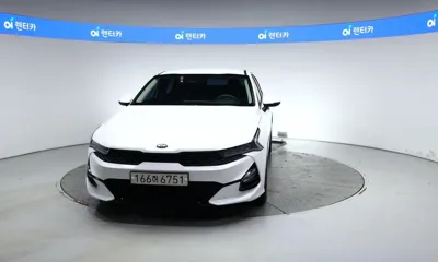 Kia K5 2021, 73326 км, за 10731.26 USD