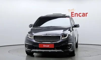 Kia Canival 2018, 82697 км, за 10531.1 USD