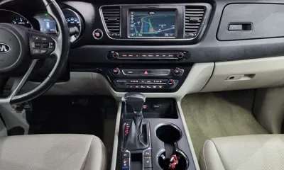 Kia Canival