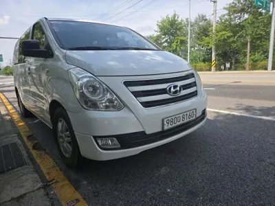 Hyundai Starex 2017, 200000 км, за 7166.13 USD