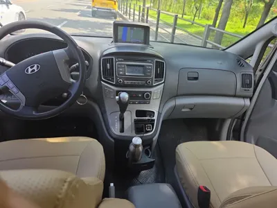 Hyundai Starex 2017, 200000 км, за 7166.13 USD