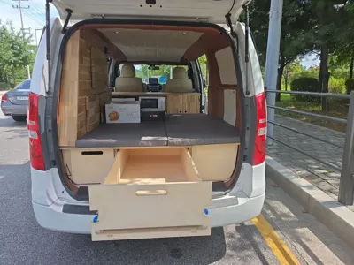 Hyundai Starex 2017, 200000 км, за 7166.13 USD - фото 12
