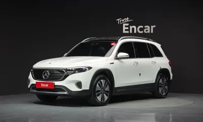 Mercedes-Benz EQB · 2023 год