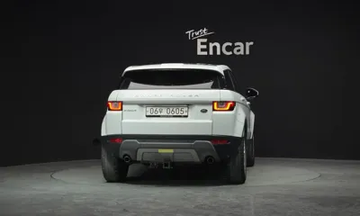 Land Rover Range Rover Evoque 2016, 81292 км, за 6887.41 USD