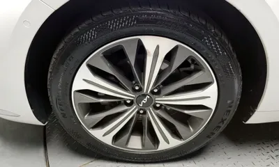 Kia K8 2023, 117594 км, за 14948.57 USD
