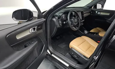 Volvo XC40 2020, 50521 км, за 17152.3 USD - фото 12