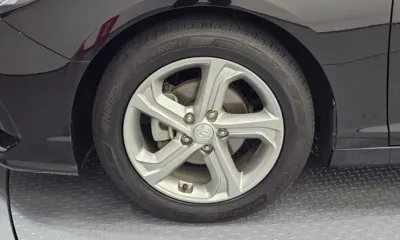 Hyundai Sonata 2019, 64255 км, за 8970.94 USD