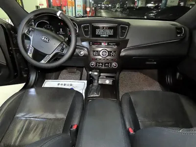 Kia K7 2012, 155069 км, за 2930.26 USD - фото 10