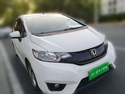 Honda Fit 2014, 136100 км, за 4903 USD - фото 3