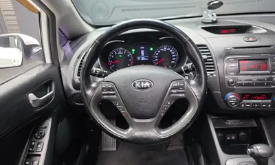 Kia K3 2015, 100801 км, за 3832.18 USD - фото 13