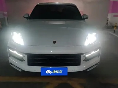 Porsche Cayenne 2024, 14500 км, за 96683.33 USD