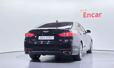 Hyundai Genesis 2016, 123703 км, за 9706.85 USD