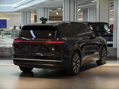 Nio ES8 2024, 21000 км, за 30050.28 USD