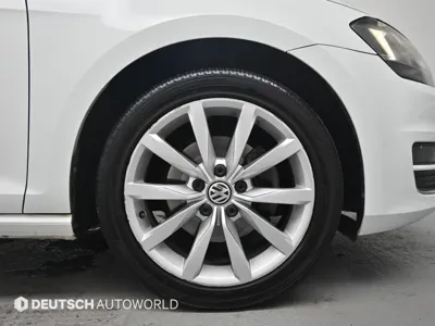 Volkswagen Golf 2014, 134301 км, за 5939.87 USD