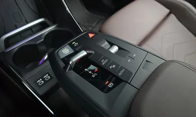 BMW 2-Series 2024, 21042 км, за 18566.79 USD - фото 9