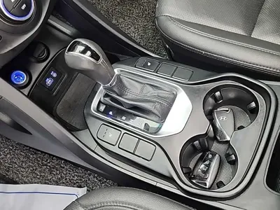 Hyundai Santafe 2016, 144737 км, за 6892.48 USD - фото 8