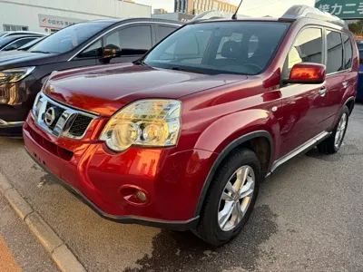 Nissan X-Trail · 2012 год