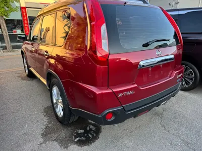 Nissan X-Trail 2012, 165000 км, за 5267.7 USD