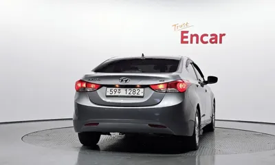 Hyundai Avante 2014, 114378 км, за 3249.33 USD